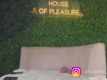 chloe_dee_ Image 16