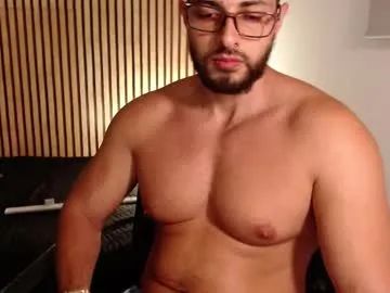 LucinderLush – webcam model profile photo Image 10