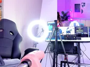 lanie__ – webcam model profile photo Image 11