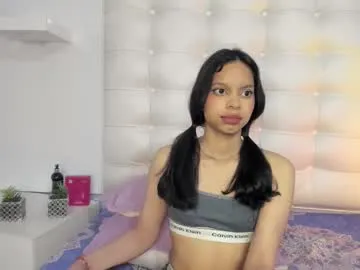 hazelbabee_ – webcam model profile photo Image 19