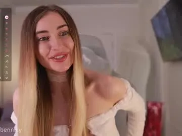 megan_brown_001 – webcam model profile photo Image 5