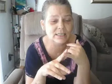 mon1_day – webcam model profile photo Image 4