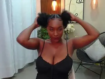 coral_lise – webcam model profile photo