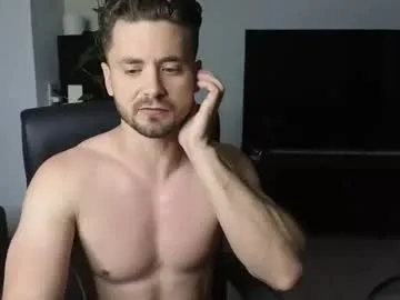 queeneliaa_ – webcam model profile photo Image 6