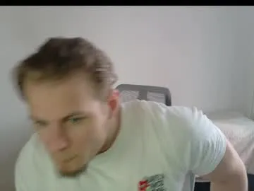 alis_molli – webcam model profile photo Image 3