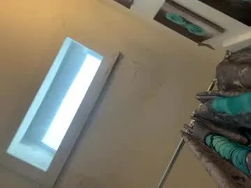 luisabaker – webcam model profile photo Image 19