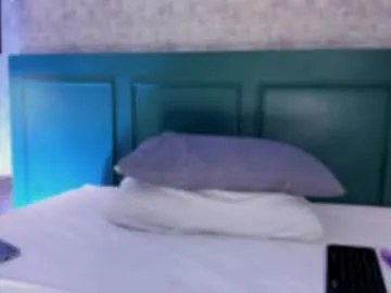 sincerelyyoursxoxo – webcam model profile photo Image 15