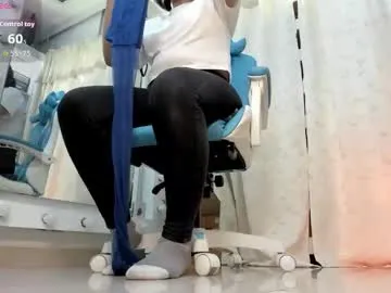 lanie__ – webcam model profile photo Image 11