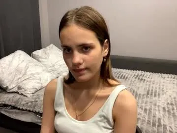 lemonnata – webcam model profile photo Image 8