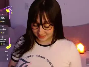 little_effy18_ – webcam model profile photo Image 15