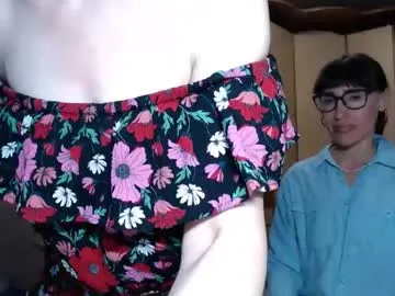 mike_and_sttar – webcam model profile photo Image 6
