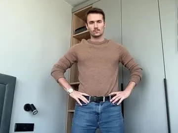 kitten_2001_yoyo – webcam model profile photo Image 19