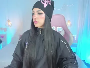 Ninjainia – webcam model profile photo Image 10