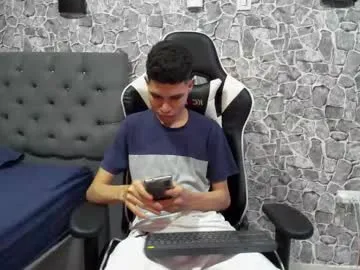 _fuckinparadise – webcam model profile photo Image 5