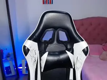 _sirine_ – webcam model profile photo Image 9