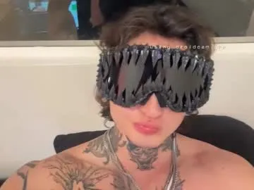 lanie__ – webcam model profile photo Image 4