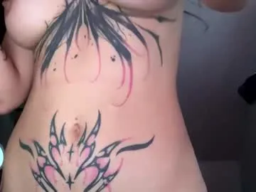 miablueye – webcam model profile photo Image 5