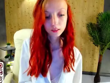 phoebepaw – webcam model profile photo Image 7