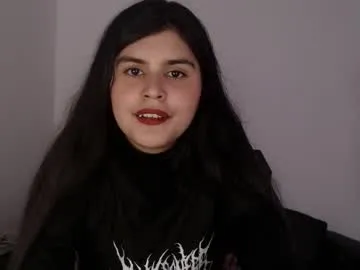 sigmasian – webcam model profile photo Image 9