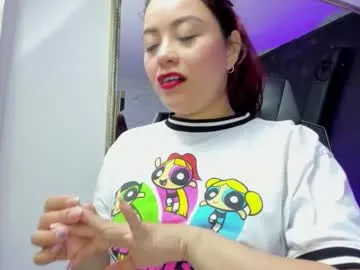 bright_diamonds_054 – webcam model profile photo Image 13