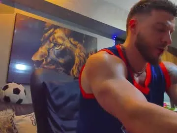 naive_love – webcam model profile photo Image 12