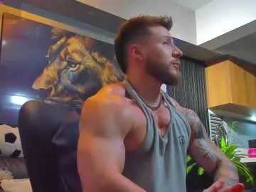 naive_love – webcam model profile photo Image 16