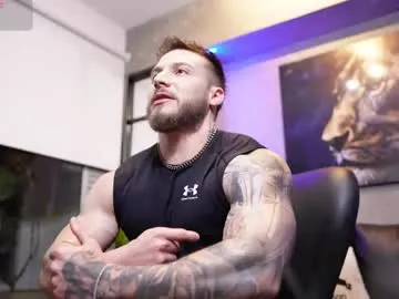 naive_love – webcam model profile photo Image 18