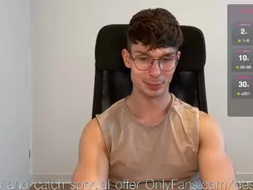 mon1_day – webcam model profile photo Image 3