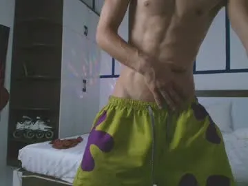 estefania1812 – webcam model profile photo Image 2