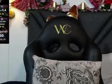 bright_diamonds_054 – webcam model profile photo Image 16