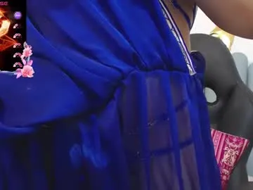 bright_diamonds_054 – webcam model profile photo Image 6