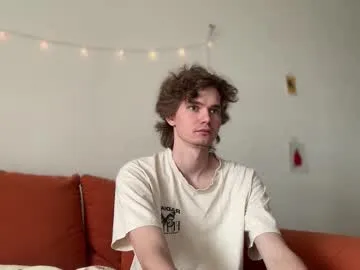 informal_ – webcam model profile photo Image 18