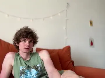 informal_ – webcam model profile photo Image 3