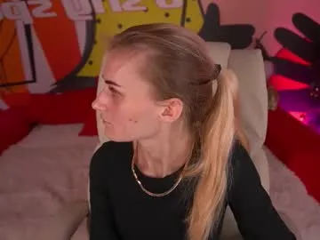 diamondnina – webcam model profile photo