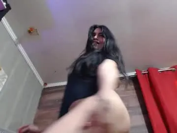 evadior – webcam model profile photo Image 5