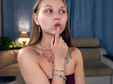 ad0res – webcam model profile photo Image 11