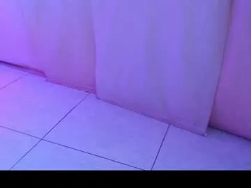 lanie__ – webcam model profile photo Image 8