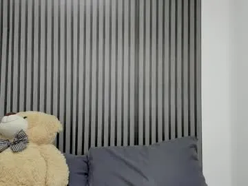 _sirine_ – webcam model profile photo Image 17