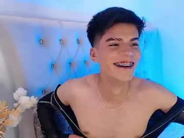 sophie_bunny1 – webcam model profile photo Image 9