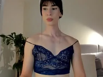 lustyaura – webcam model profile photo Image 14