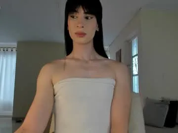 lustyaura – webcam model profile photo Image 9