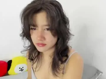 shy_college_girl – webcam model profile photo Image 10