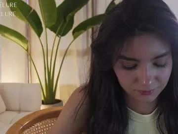 ellelure_ Image 4