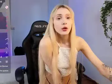 elliefrost – webcam model profile photo