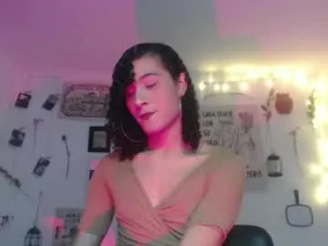 little_yena – webcam model profile photo Image 14