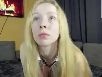 kitty__sophie – webcam model profile photo Image 5