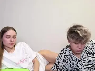 sophie_bunny1 – webcam model profile photo Image 17