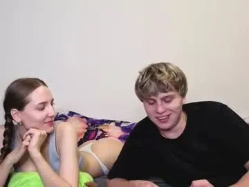 sophie_bunny1 – webcam model profile photo Image 19