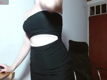 emily_littesweet Image 17