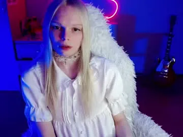 kyliebkillinit – webcam model profile photo Image 7